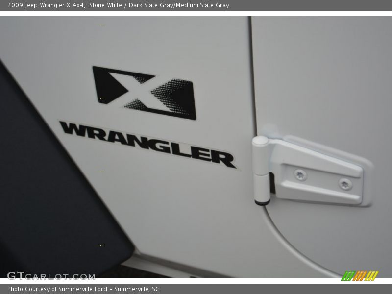 Stone White / Dark Slate Gray/Medium Slate Gray 2009 Jeep Wrangler X 4x4