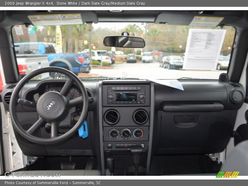 Stone White / Dark Slate Gray/Medium Slate Gray 2009 Jeep Wrangler X 4x4