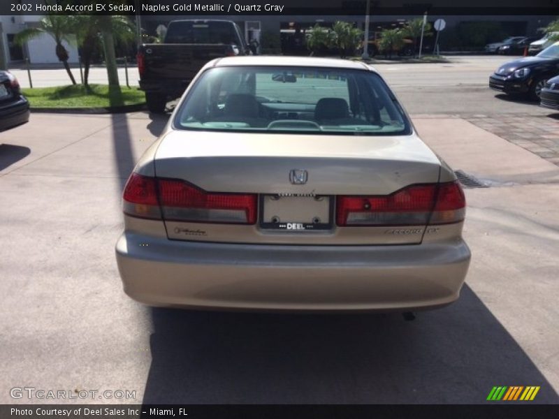 Naples Gold Metallic / Quartz Gray 2002 Honda Accord EX Sedan