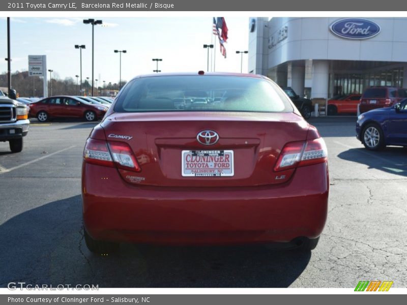 Barcelona Red Metallic / Bisque 2011 Toyota Camry LE