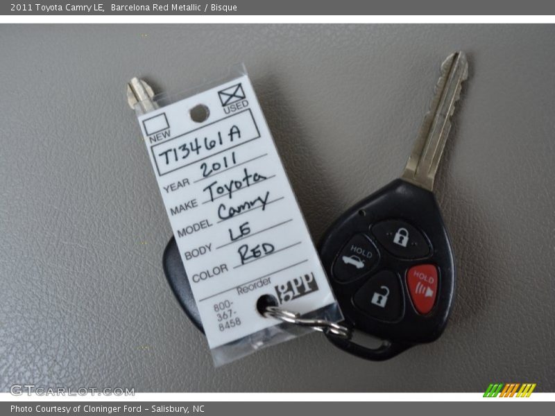 Barcelona Red Metallic / Bisque 2011 Toyota Camry LE