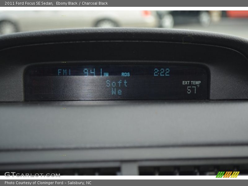 Ebony Black / Charcoal Black 2011 Ford Focus SE Sedan