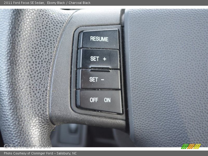 Ebony Black / Charcoal Black 2011 Ford Focus SE Sedan