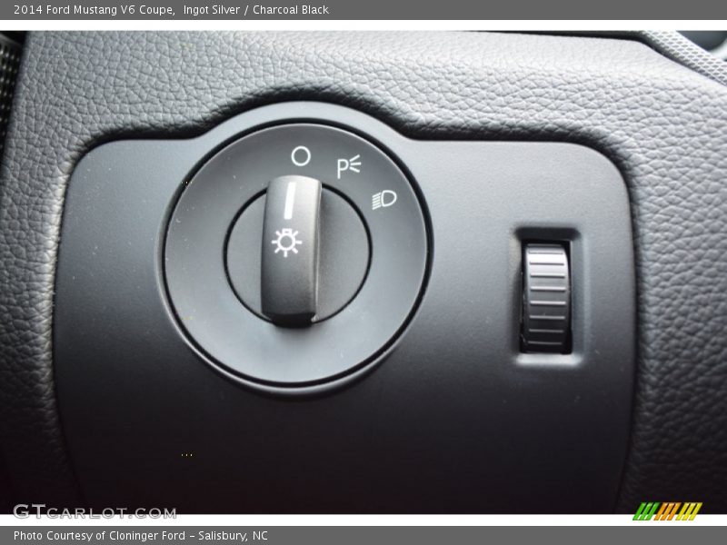 Ingot Silver / Charcoal Black 2014 Ford Mustang V6 Coupe