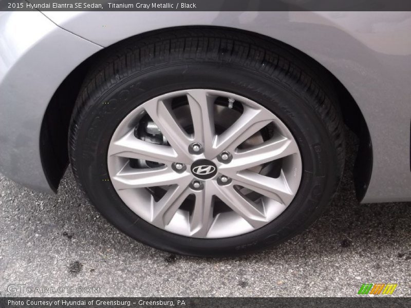 Titanium Gray Metallic / Black 2015 Hyundai Elantra SE Sedan