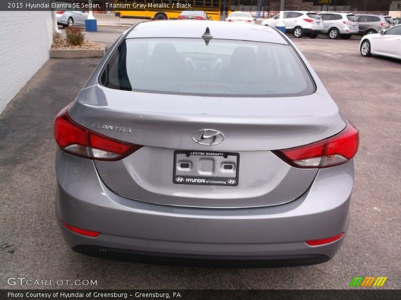 Titanium Gray Metallic / Black 2015 Hyundai Elantra SE Sedan