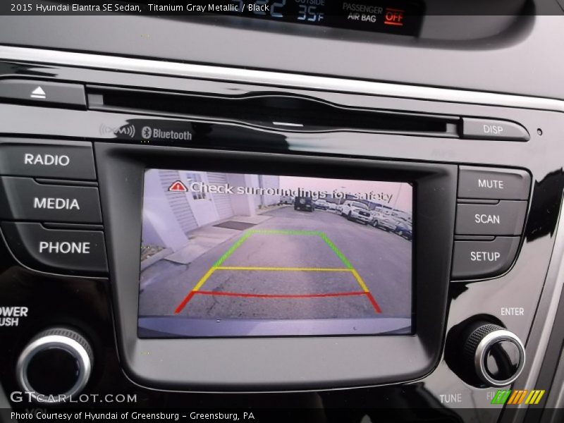Titanium Gray Metallic / Black 2015 Hyundai Elantra SE Sedan
