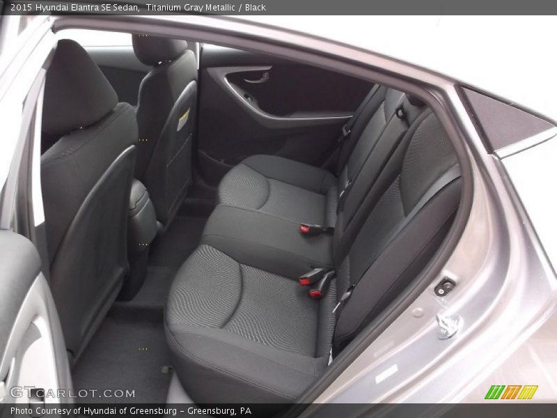Titanium Gray Metallic / Black 2015 Hyundai Elantra SE Sedan