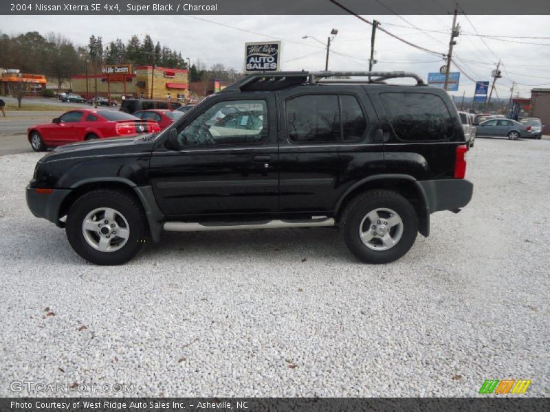 Super Black / Charcoal 2004 Nissan Xterra SE 4x4