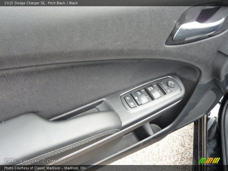 Pitch Black / Black 2015 Dodge Charger SE