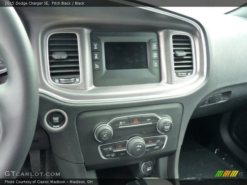 Pitch Black / Black 2015 Dodge Charger SE
