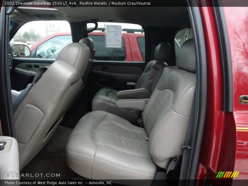 Redfire Metallic / Medium Gray/Neutral 2002 Chevrolet Suburban 1500 LT 4x4
