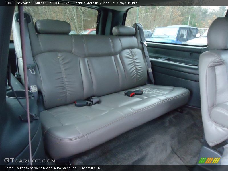 Redfire Metallic / Medium Gray/Neutral 2002 Chevrolet Suburban 1500 LT 4x4