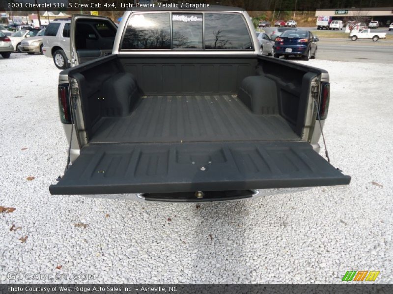 Light Pewter Metallic / Graphite 2001 Chevrolet S10 LS Crew Cab 4x4