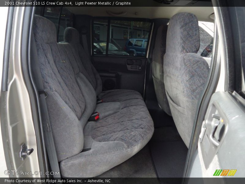 Light Pewter Metallic / Graphite 2001 Chevrolet S10 LS Crew Cab 4x4