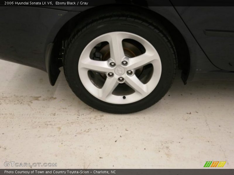 Ebony Black / Gray 2006 Hyundai Sonata LX V6