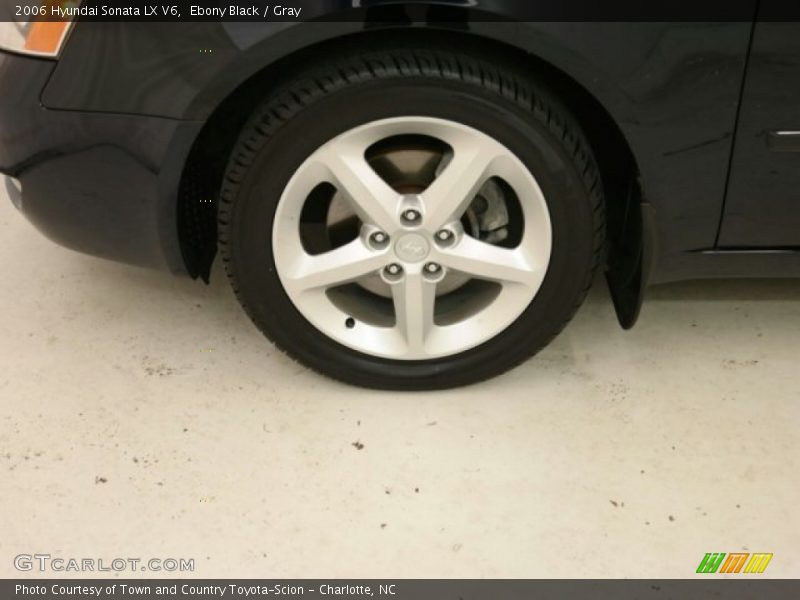 Ebony Black / Gray 2006 Hyundai Sonata LX V6