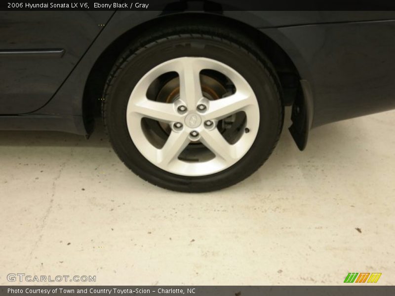 Ebony Black / Gray 2006 Hyundai Sonata LX V6