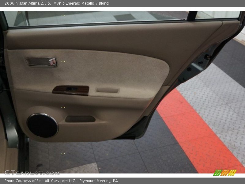 Mystic Emerald Metallic / Blond 2006 Nissan Altima 2.5 S