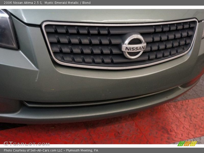 Mystic Emerald Metallic / Blond 2006 Nissan Altima 2.5 S