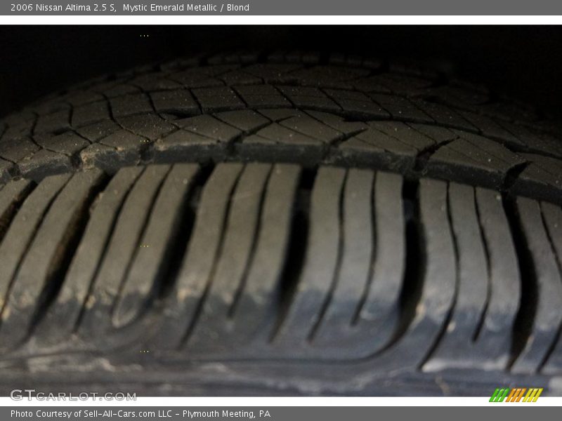 Mystic Emerald Metallic / Blond 2006 Nissan Altima 2.5 S