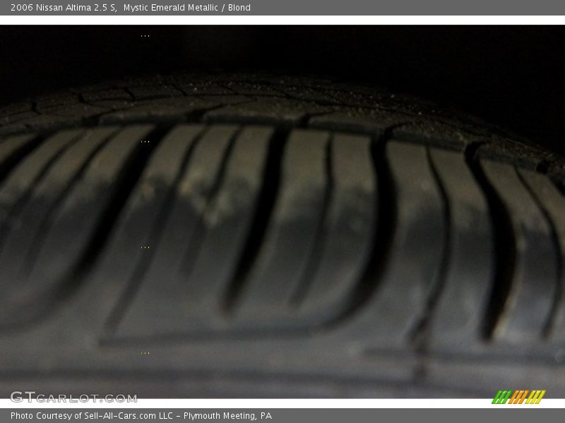 Mystic Emerald Metallic / Blond 2006 Nissan Altima 2.5 S