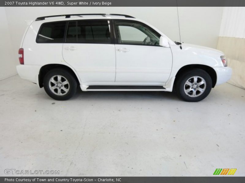 Super White / Ivory Beige 2007 Toyota Highlander V6 4WD