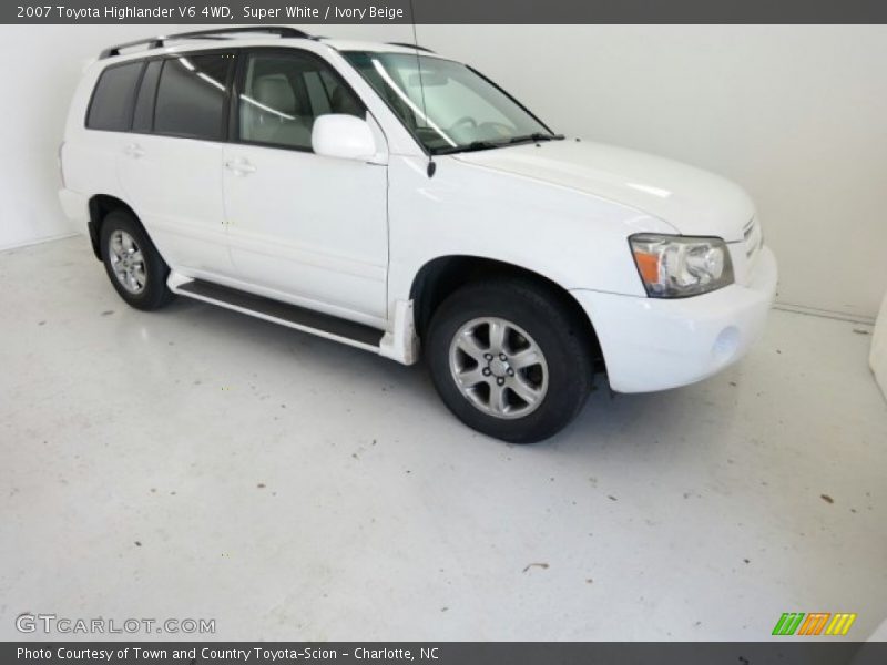 Super White / Ivory Beige 2007 Toyota Highlander V6 4WD