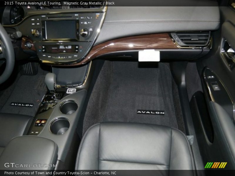 Magnetic Gray Metallic / Black 2015 Toyota Avalon XLE Touring