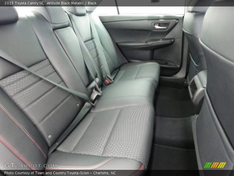 Attitude Black Metallic / Black 2015 Toyota Camry SE