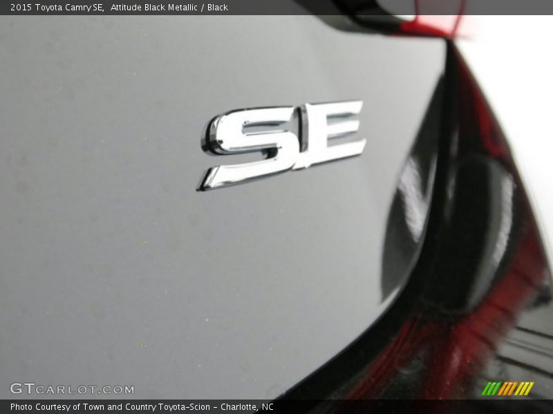 Attitude Black Metallic / Black 2015 Toyota Camry SE