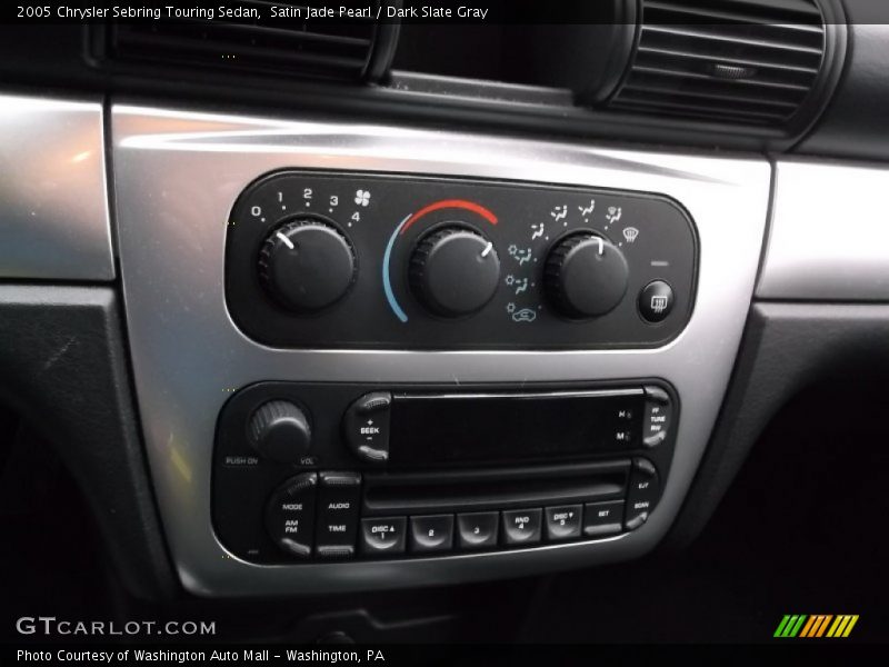 Satin Jade Pearl / Dark Slate Gray 2005 Chrysler Sebring Touring Sedan