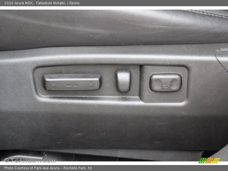 Palladium Metallic / Ebony 2010 Acura MDX