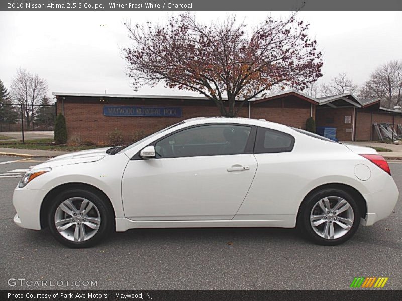 Winter Frost White / Charcoal 2010 Nissan Altima 2.5 S Coupe