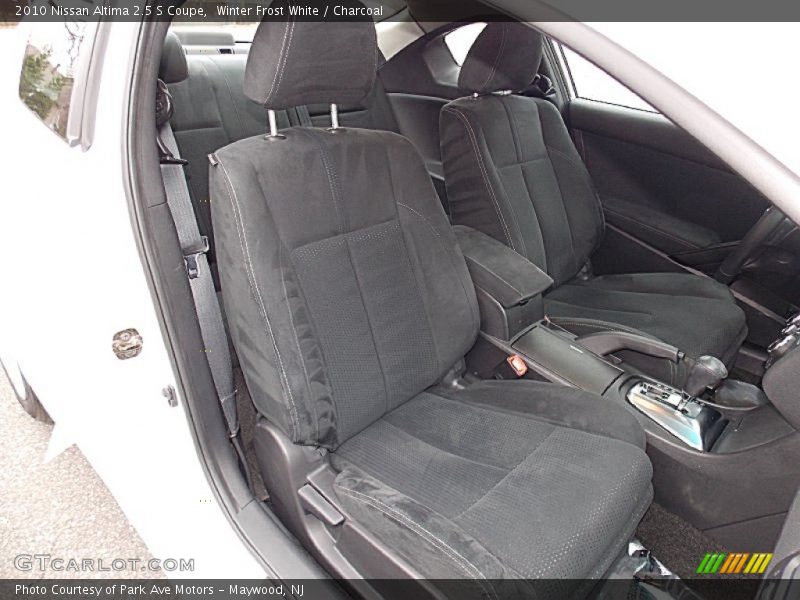 Winter Frost White / Charcoal 2010 Nissan Altima 2.5 S Coupe