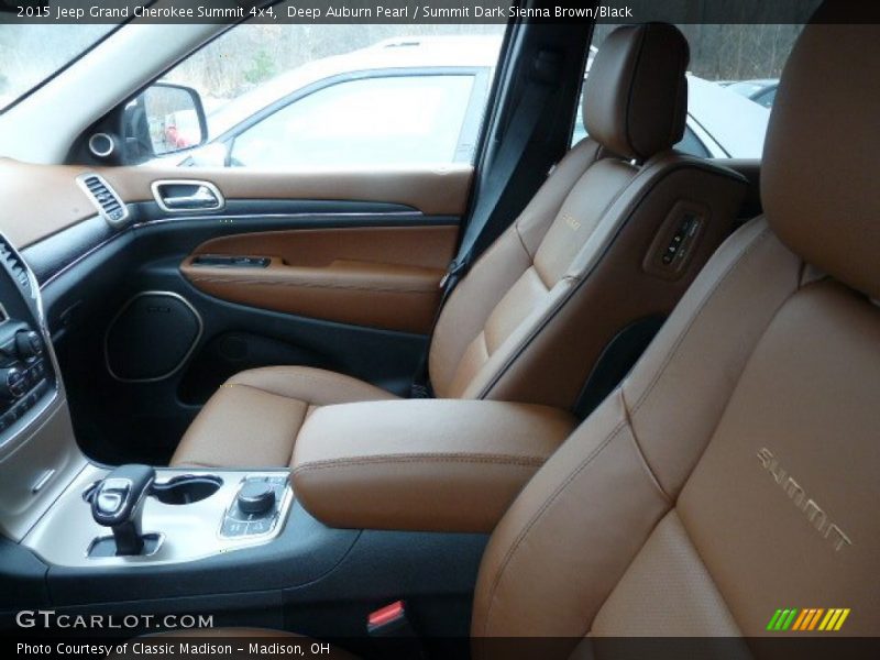 Front Seat of 2015 Grand Cherokee Summit 4x4