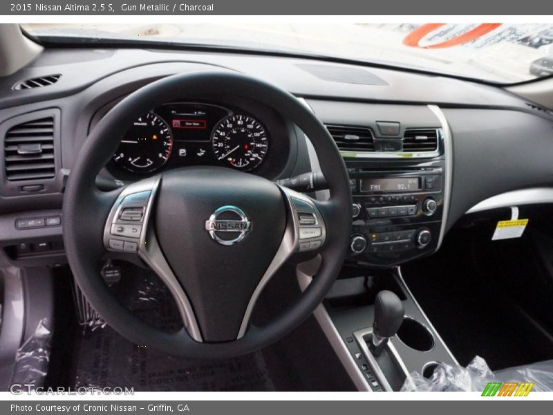 Gun Metallic / Charcoal 2015 Nissan Altima 2.5 S