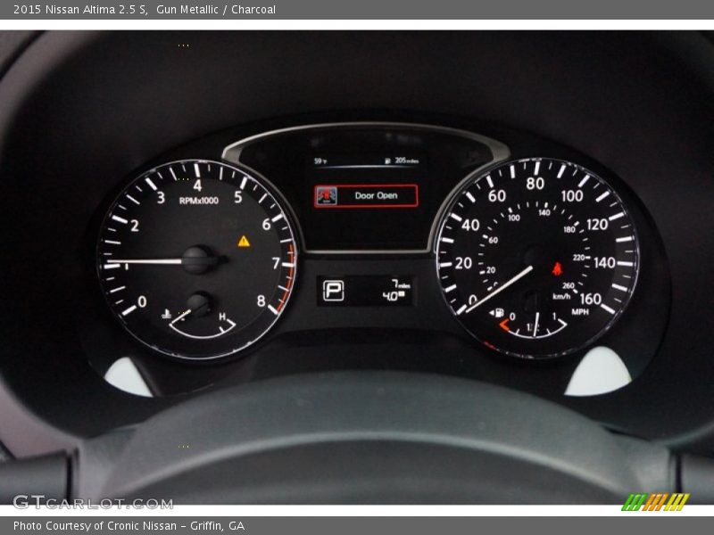 Gun Metallic / Charcoal 2015 Nissan Altima 2.5 S