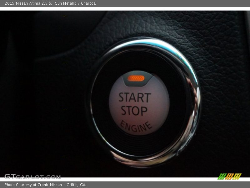 Gun Metallic / Charcoal 2015 Nissan Altima 2.5 S