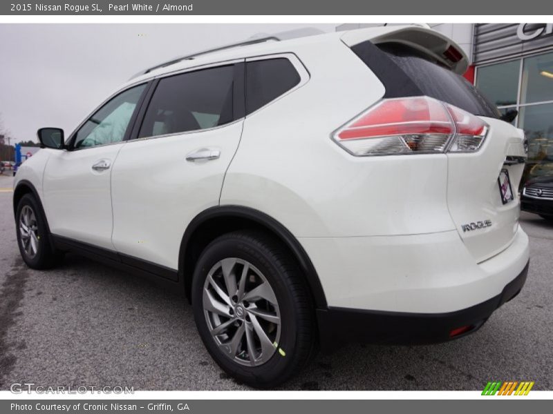Pearl White / Almond 2015 Nissan Rogue SL