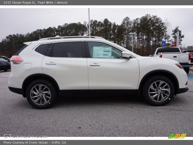 Pearl White / Almond 2015 Nissan Rogue SL
