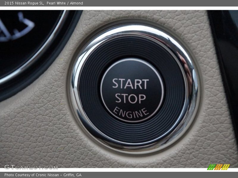 Pearl White / Almond 2015 Nissan Rogue SL