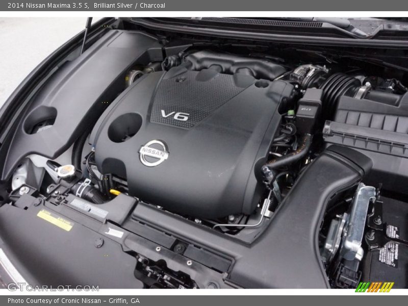 Brilliant Silver / Charcoal 2014 Nissan Maxima 3.5 S