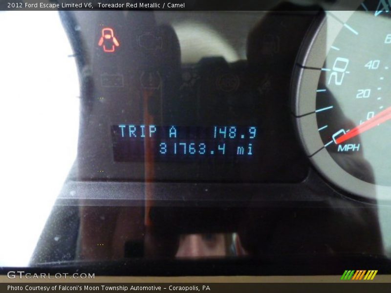 Toreador Red Metallic / Camel 2012 Ford Escape Limited V6