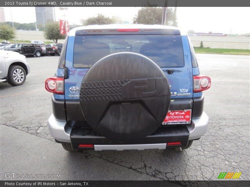 Cavalry Blue / Dark Charcoal 2013 Toyota FJ Cruiser 4WD