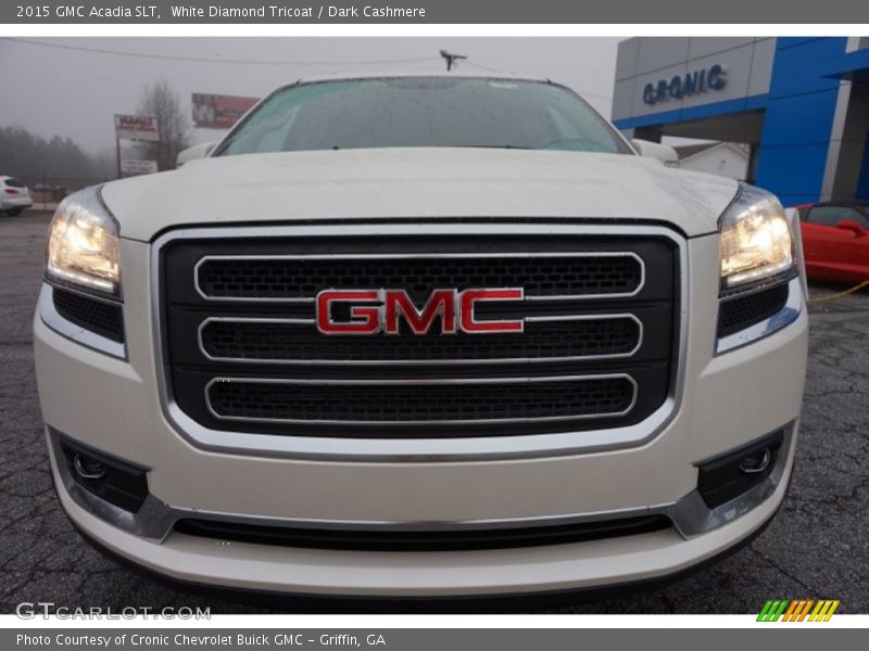 White Diamond Tricoat / Dark Cashmere 2015 GMC Acadia SLT