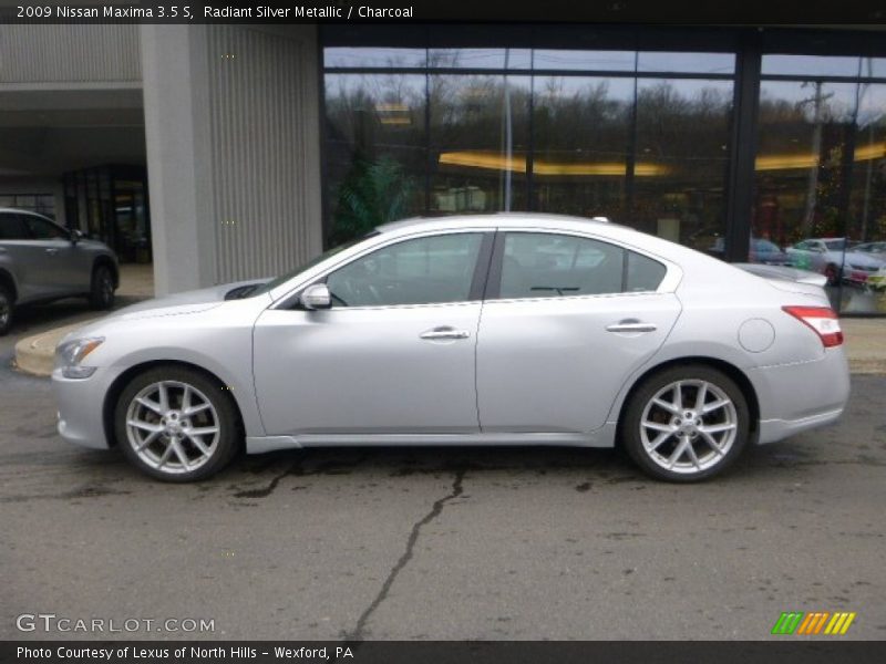 Radiant Silver Metallic / Charcoal 2009 Nissan Maxima 3.5 S