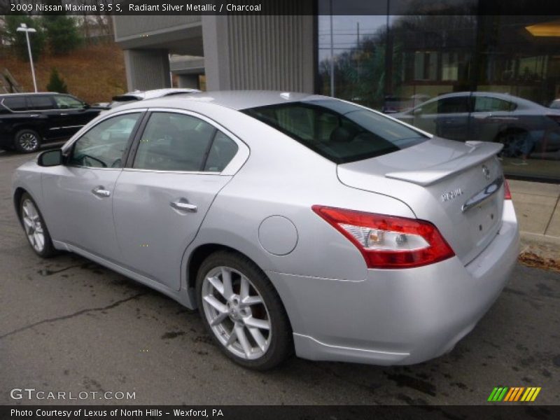 Radiant Silver Metallic / Charcoal 2009 Nissan Maxima 3.5 S