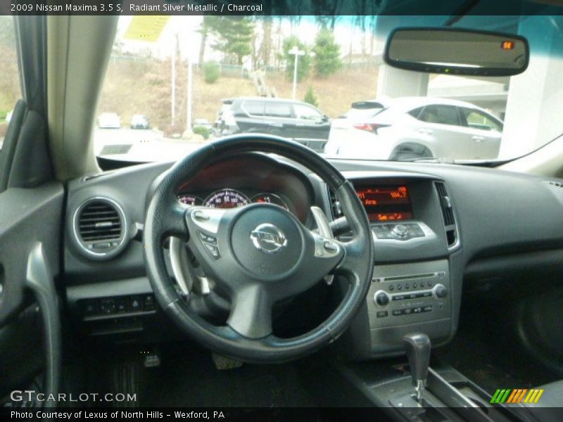 Radiant Silver Metallic / Charcoal 2009 Nissan Maxima 3.5 S