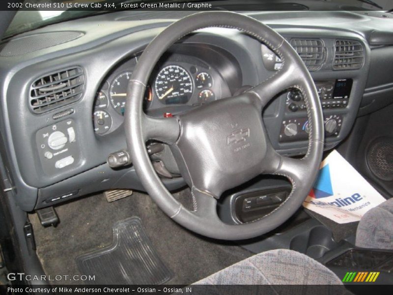 Forest Green Metallic / Graphite 2002 Chevrolet S10 LS Crew Cab 4x4